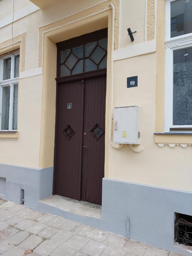 Ara Modern Apartament Daire Oradea Dış mekan fotoğraf